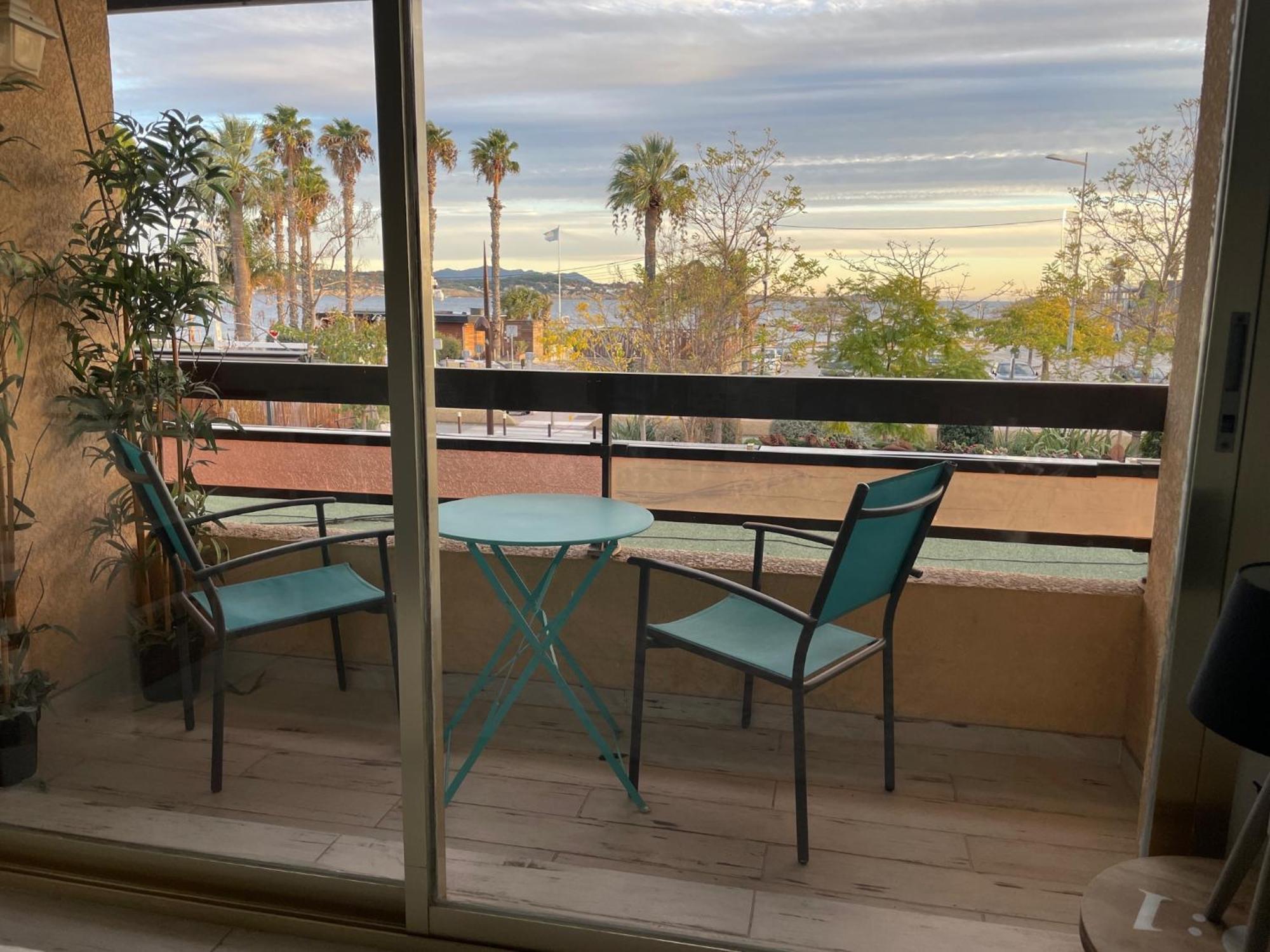 Les Balcons De Bandol Centre Ville Avec Vue Mer Et Face A La Plage Exteriér fotografie